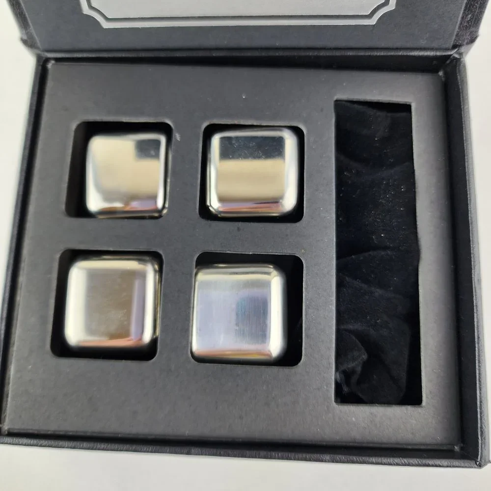 Autho Stainless Chilling Cubes With Drawstring Pouch Barware NWOT